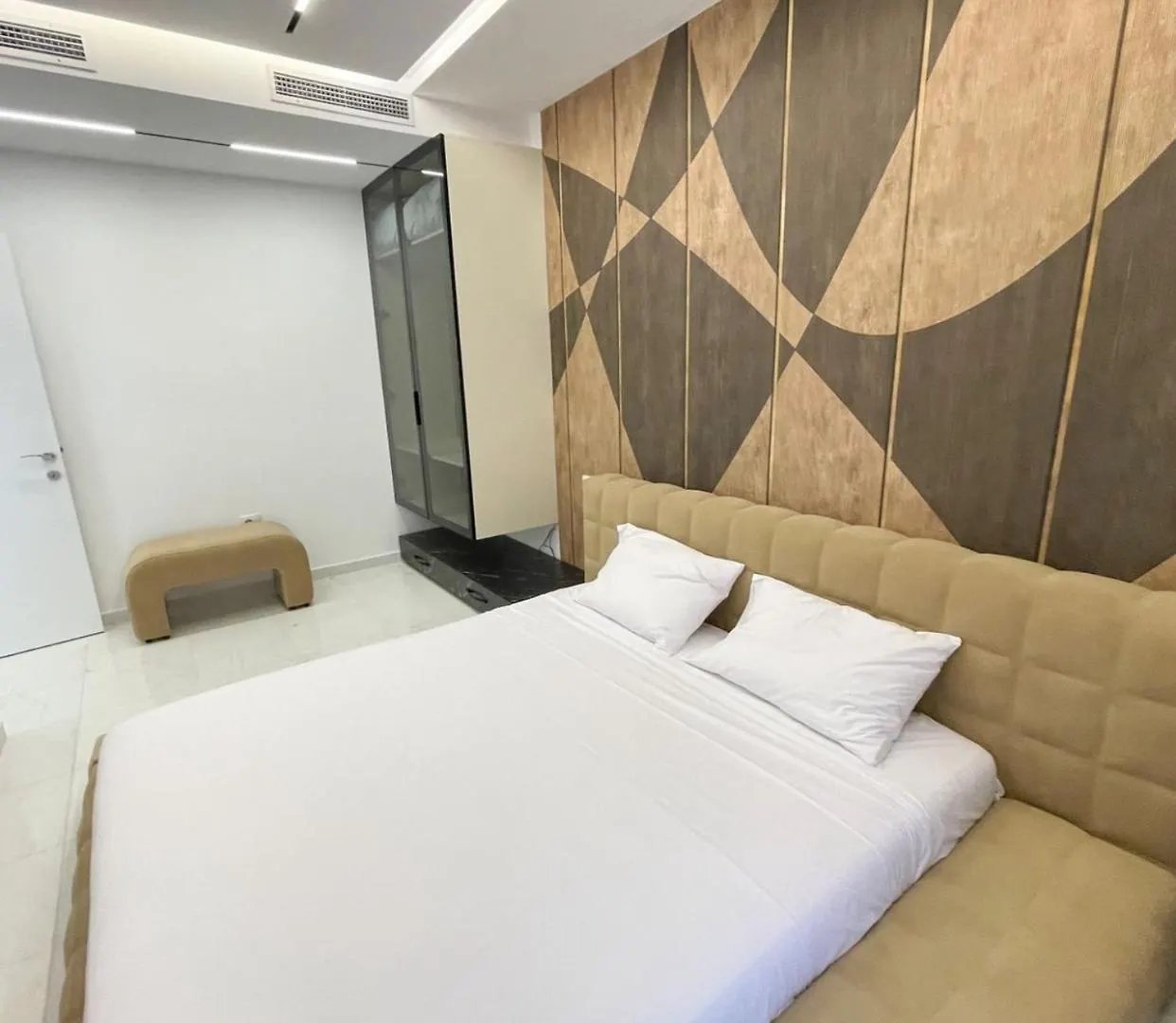Oasis In Astir Apartment Tirana