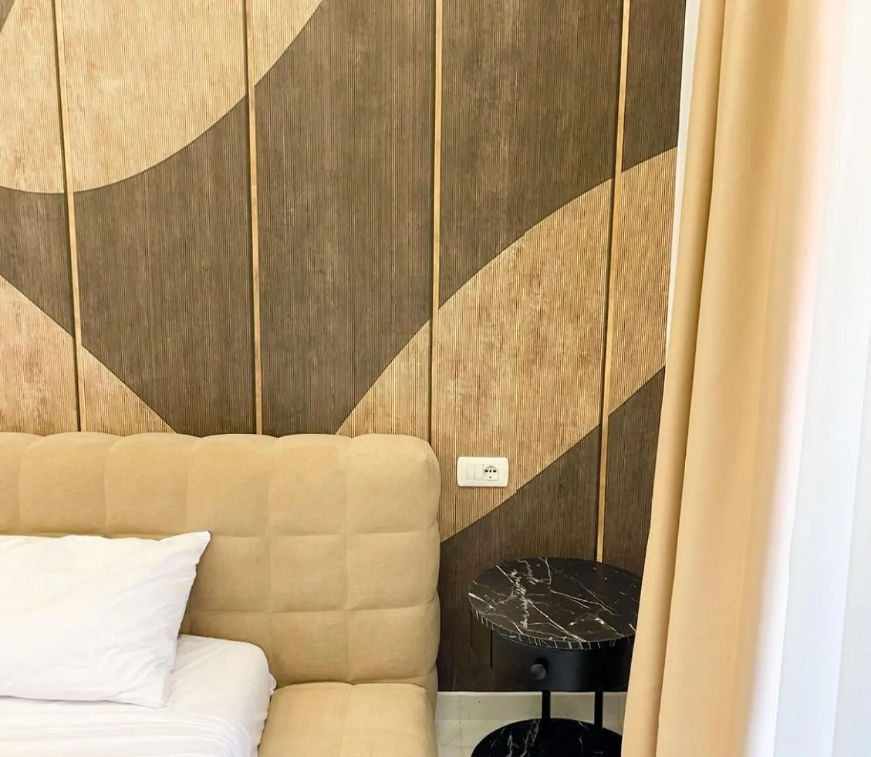 Oasis In Astir Apartment Tirana